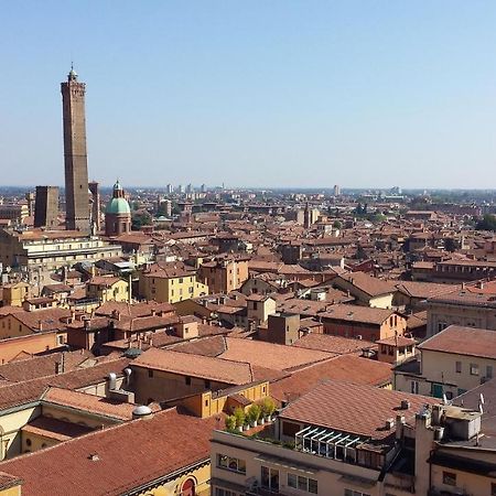 Historic Center - With 2 Single Beds Apartman Bologna Kültér fotó