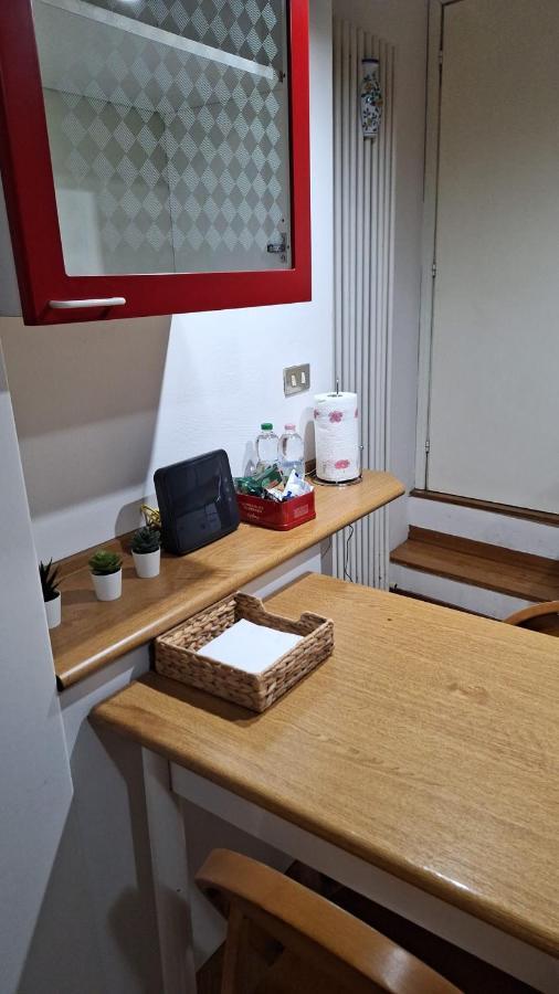 Historic Center - With 2 Single Beds Apartman Bologna Kültér fotó