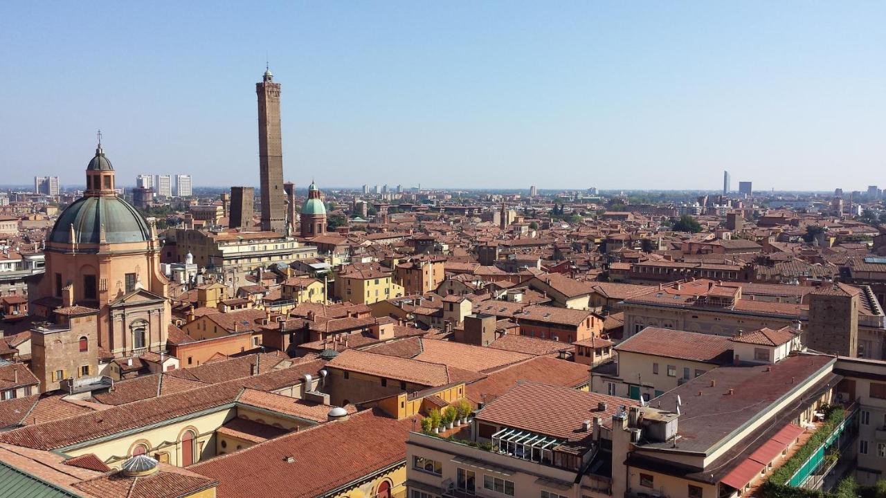 Historic Center - With 2 Single Beds Apartman Bologna Kültér fotó